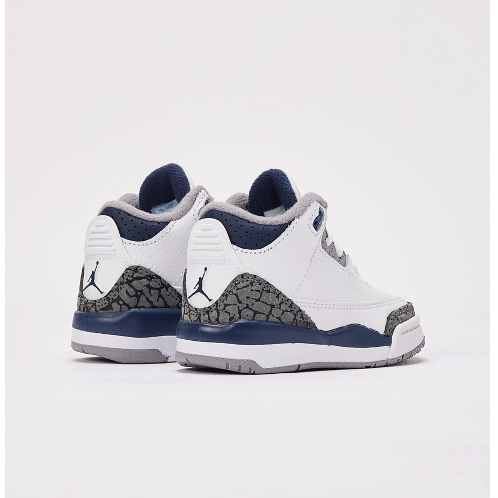 Jordan 3s - Picture 2 of 3